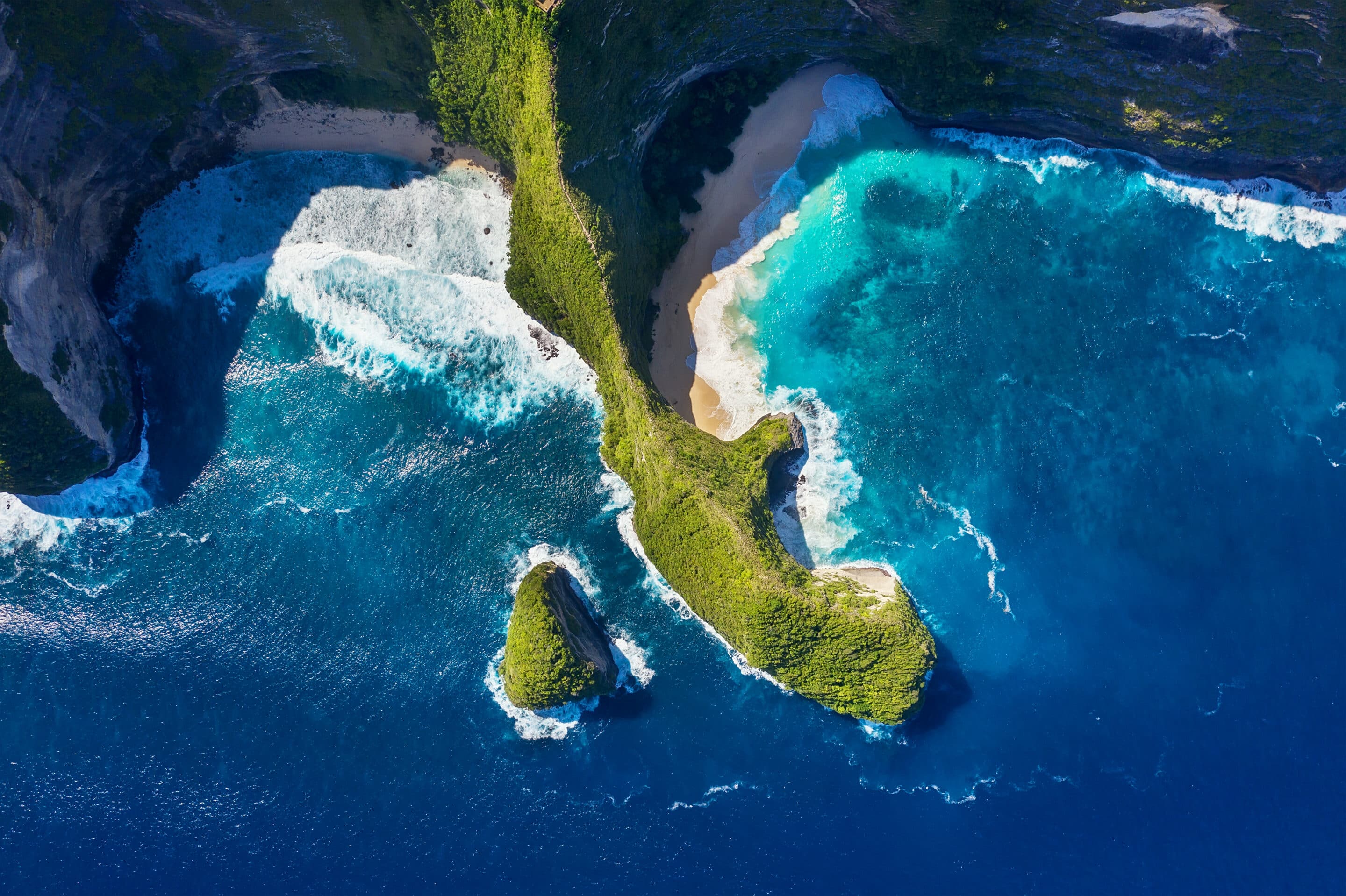 Explorez l'archipel guadeloupéen en catamaran depuis une base idéale